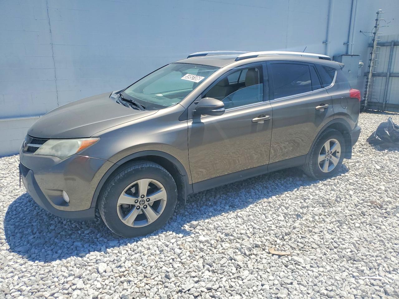 2015 Toyota RAV4 VIN 2T3RFREV2FW243229 COPART salvage auction — Minor Dent/Scratches, OH - CERT OF TITLE-REPOSSESSION, sold $5,800 on 2026-07-09 (photo 1)