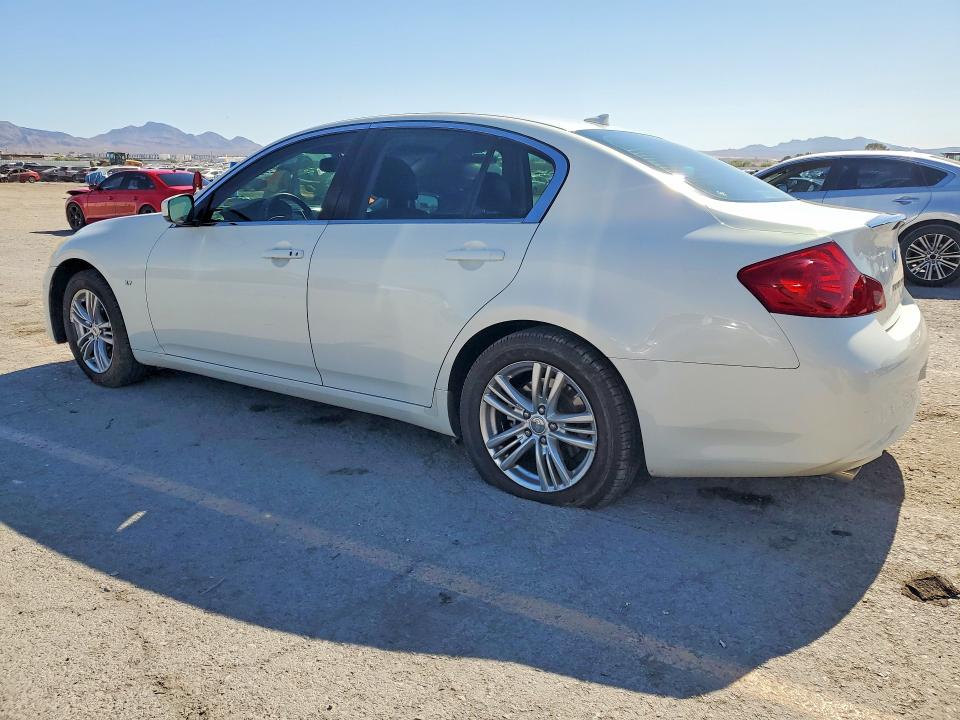 2015 Infiniti VIN JN1CV6AP3FM501854 COPART salvage auction — FRONT END, Nv - Salvage Title, sold $150 on 2026-07-21 (photo 2)