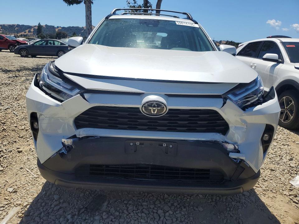 2025 Toyota Rav 4 VIN JTMB6RFV2SD582709 COPART salvage auction — REAR END, CA - SALVAGE CERTIFICATE, sold $7,200 on 2026-07-28 (photo 5)