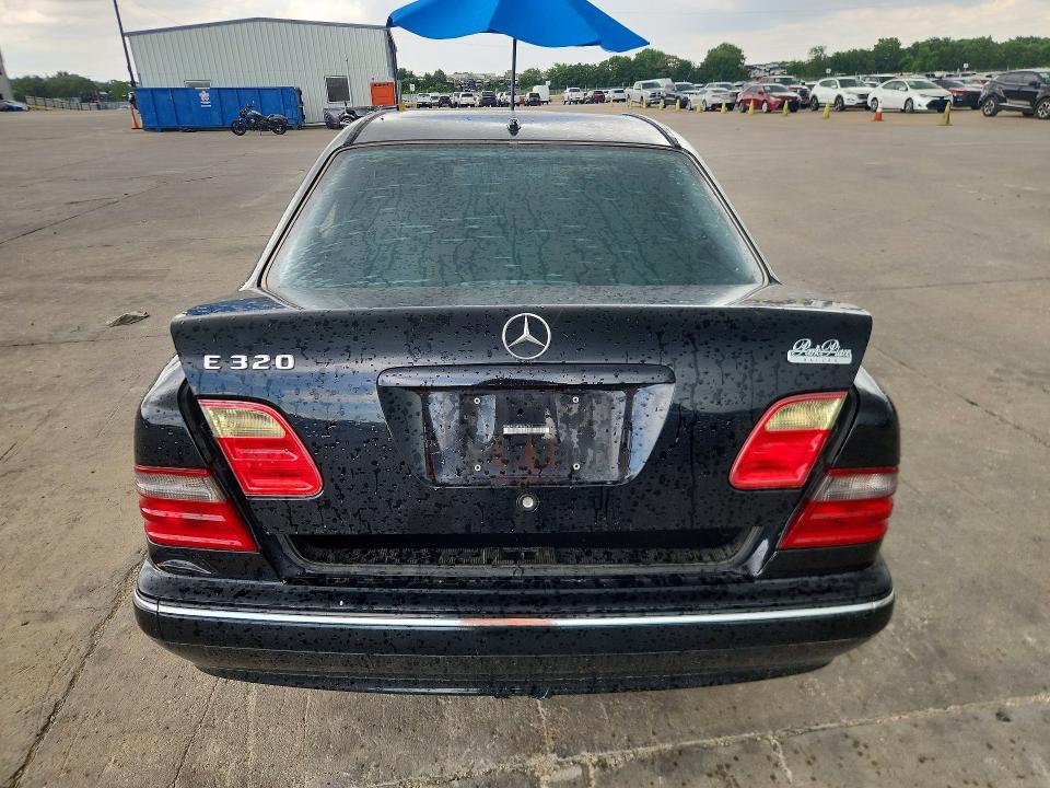 2000 Mercedes-benz E-class VIN WDBJF65J4YB061311 COPART salvage auction — REAR END, Tx - Salvage Vehicle Title, sold $175 on 2026-07-27 (photo 6)