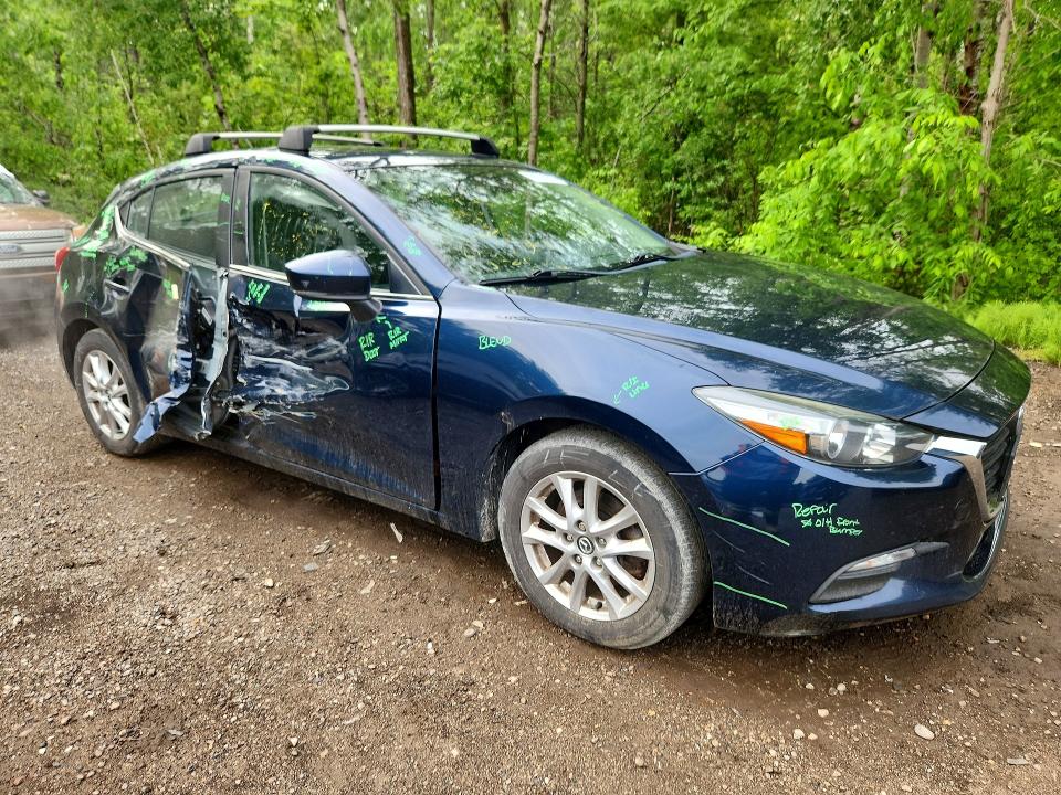 2018 Mazda 3 VIN JM1BN1L74J1169801 COPART salvage auction — SIDE, On - Permit No Brand - Unfit, sold $5,500 on 2026-07-16 (photo 4)