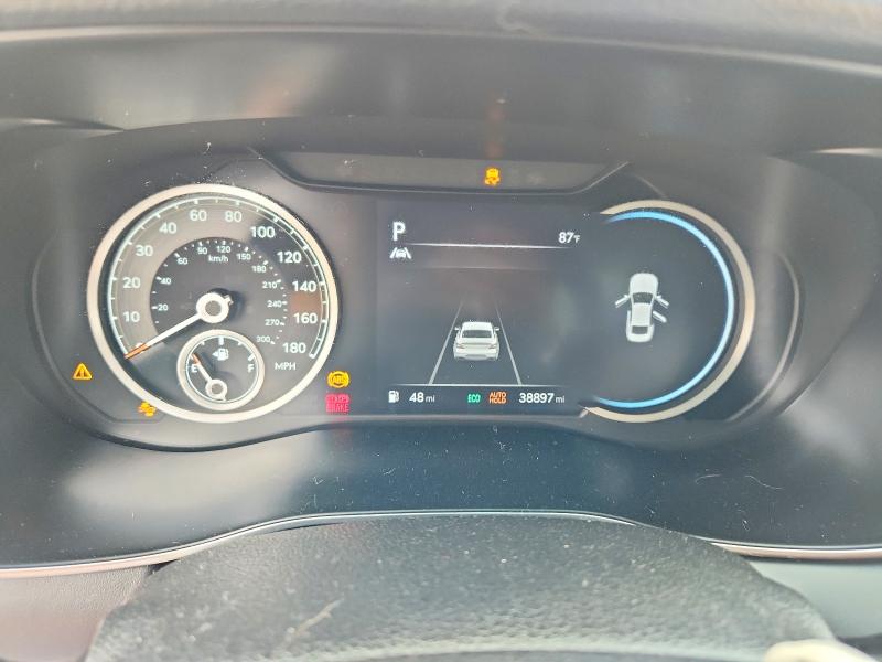 2022 Genesis G70 VIN KMTG34TA5NU103725 COPART salvage auction — FRONT END, TX - SALVAGE VEHICLE TITLE (P), sold $3,850 on 2026-07-16 (photo 9)