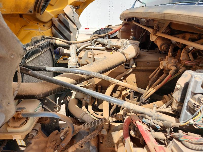 2008 Freigliner VIN 4UZABRCS68CZ30846 COPART salvage auction — STRIPPED, TX - CERTIFICATE OF TITLE, sold $1,800 on 2026-07-29 (photo 7)