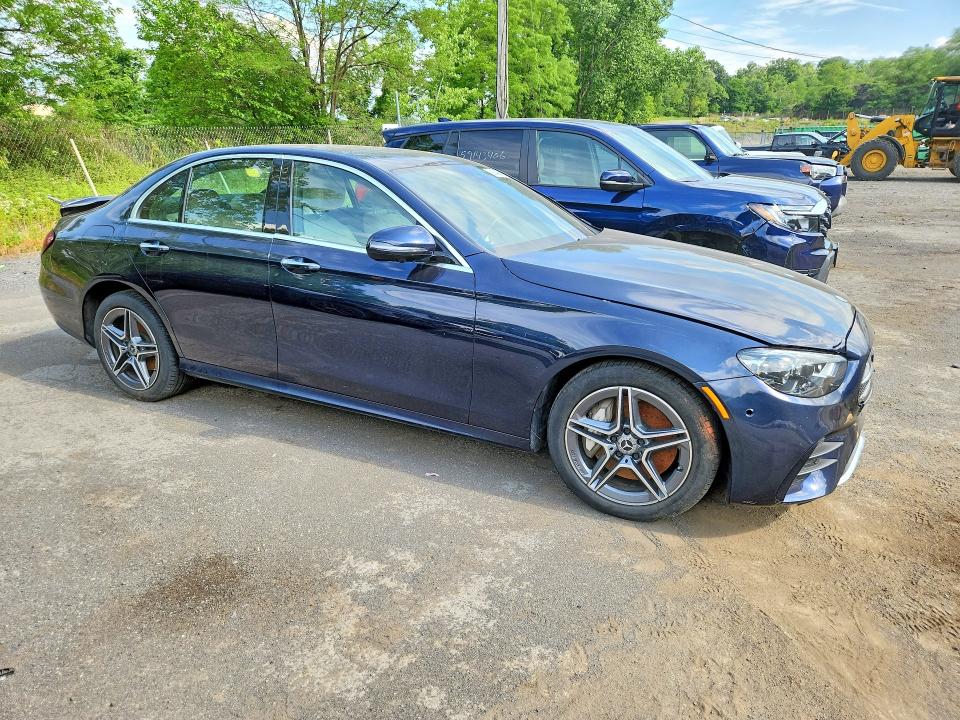 2023 Mercedes-benz E-klasse VIN W1KZF8EB3PB161350 COPART salvage auction — REAR END, Mi - Scrap Certificate Of Title, sold $8,600 on 2026-07-07 (photo 4)