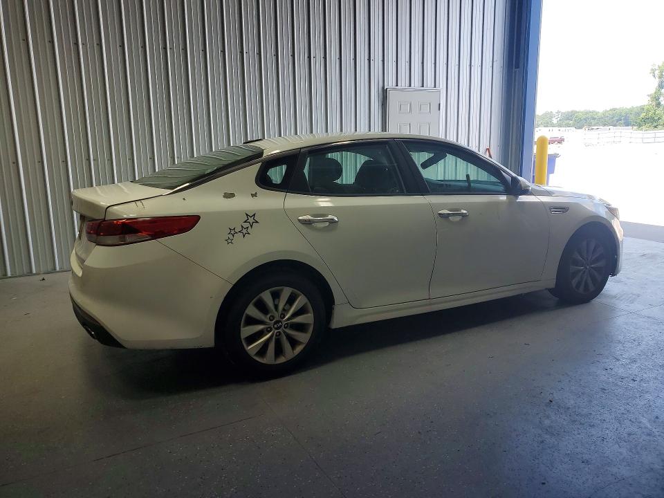 2016 Kia Optima VIN 5XXGT4L33GG017998 COPART salvage auction — REAR END, Nc - Salvage Certificate Of Title, sold $550 on 2026-07-28 (photo 3)