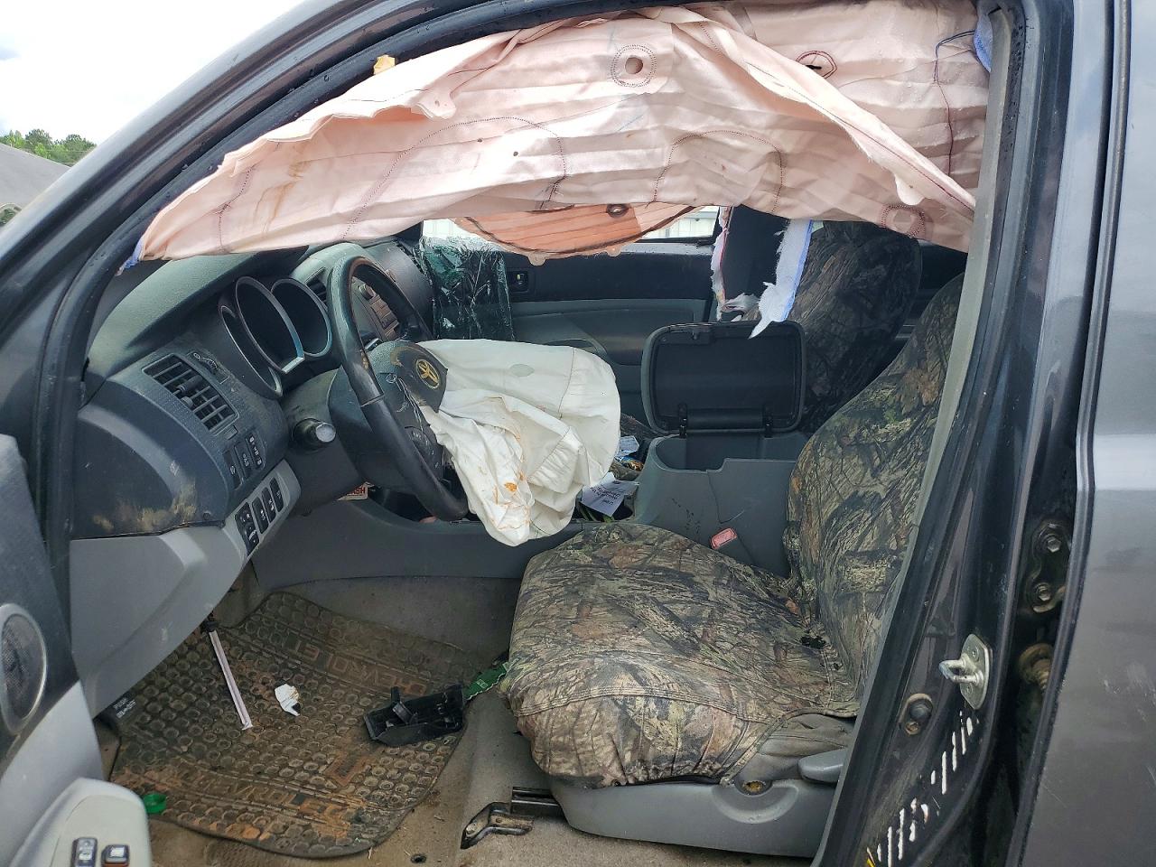 2010 Toyota Tacoma VIN 5TELU4ENXAZ707055 COPART salvage auction — Rollover, AL - CERT OF TITLE-SALVAGE TITLE, sold $2,300 on 2026-07-09 (photo 7)