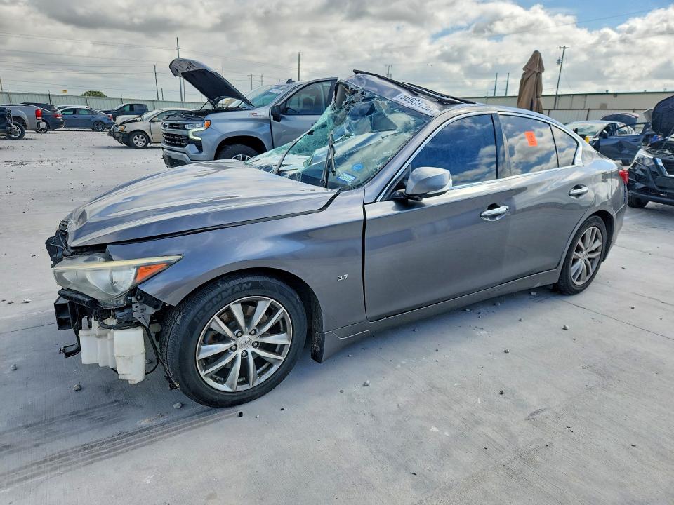 2014 Infiniti Q50 VIN JN1BV7AP7EM676124 COPART salvage auction — SIDE, TX - NONREPAIRABLE TITLE, sold $425 on 2026-07-24 (photo 1)