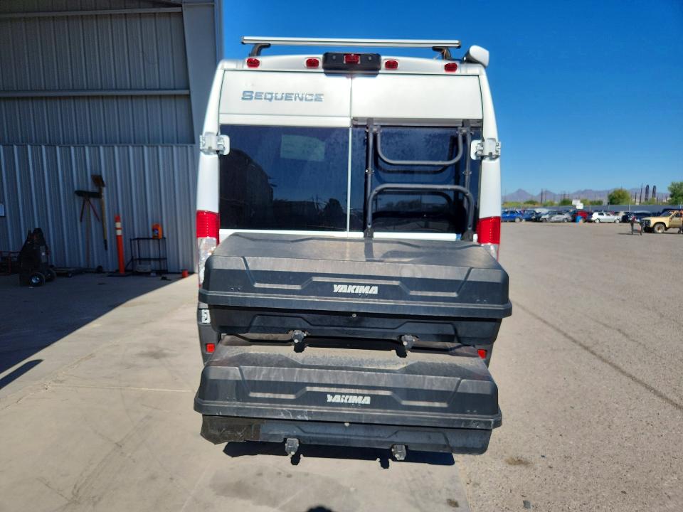 2021 Ram Promaster city VIN 3C6MRVUG6ME557365 COPART salvage auction — MINOR DENT/SCRATCHES, AZ - CERTIFICATE OF TITLE, sold $32,500 on 2026-07-28 (photo 6)