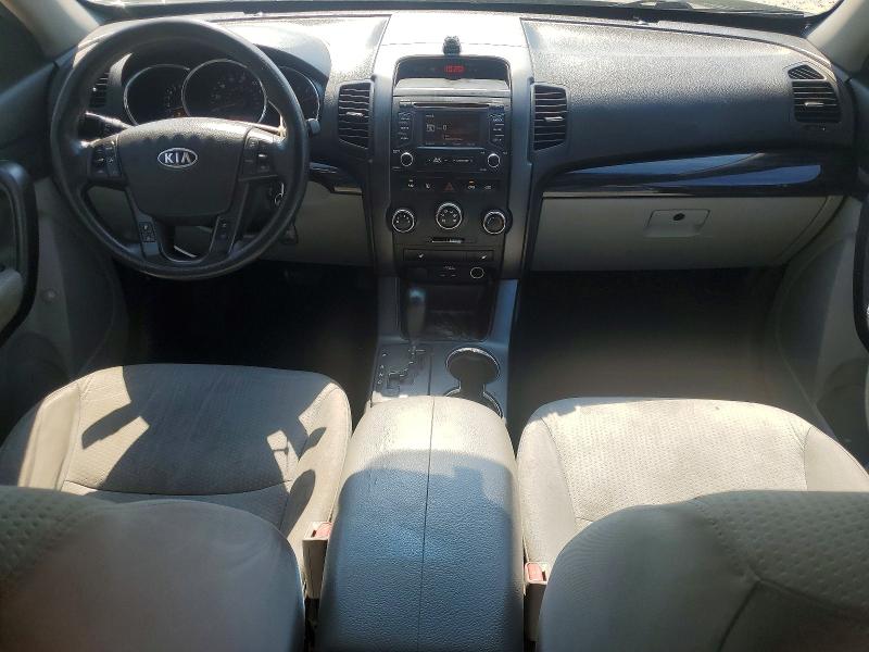 2013 Kia Sorento VIN 5XYKT3A66DG365951 COPART salvage auction — REAR END, Nc - Dealer Only Clean Title, sold $575 on 2026-07-26 (photo 8)