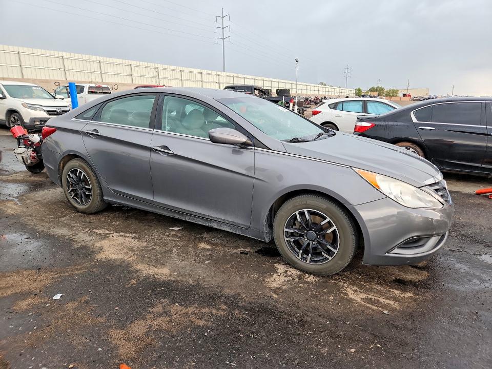 2013 Hyundai Sonata VIN 5NPEB4AC3DH529371 COPART salvage auction — HAIL, Id - Certificate Of Title, sold $575 on 2026-07-09 (photo 4)