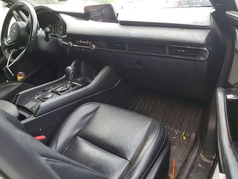 2021 Mazda 3 VIN JM1BPBML9M1402216 COPART salvage auction — FRONT END, Id - Salvage Certificate Of Title, sold $1,800 on 2026-08-24 (photo 8)