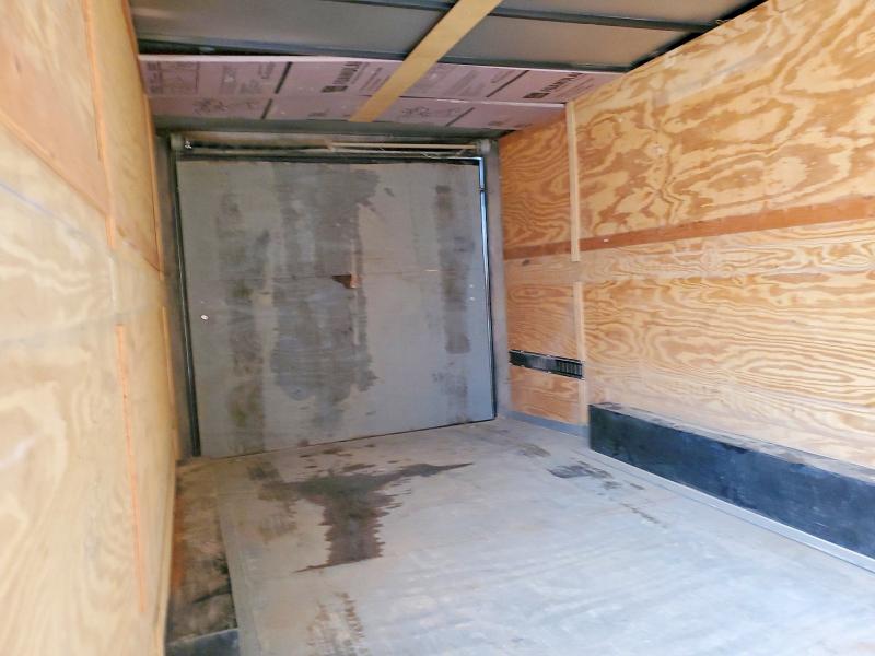2022 Eagl Trailer VIN 7FWBE2020N1019220 COPART salvage auction — ROOF, Ia - Certificate Of Title, sold $2,550 on 2026-07-17 (photo 6)
