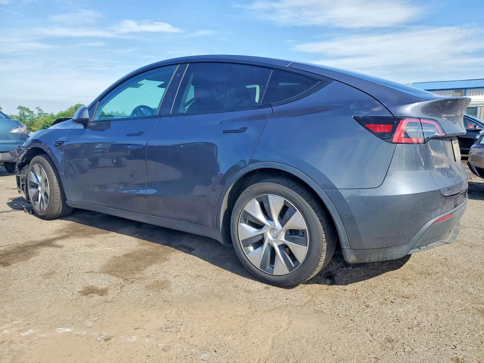 2022 Tesla Model y VIN 7SAYGDEE7NF357438 COPART salvage auction — FRONT END, Pa - Certificate Of Salvage, sold $7,000 on 2026-07-24 (photo 2)