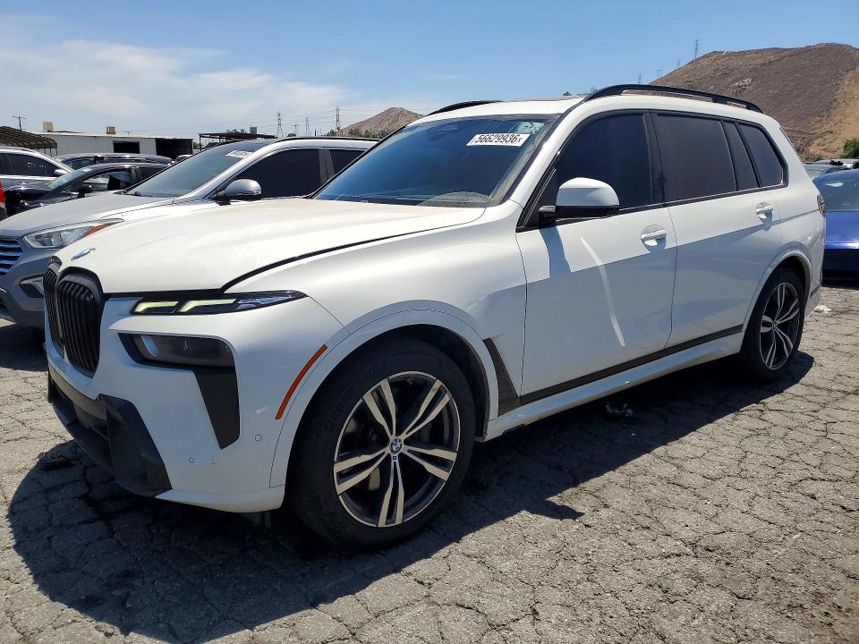 2023 BMW X7 VIN 5UX23EM05P9P84249 COPART salvage auction — MINOR DENT/SCRATCHES, CA - CERTIFICATE OF TITLE (P), sold $41,250 on 2026-07-30 (photo 1)