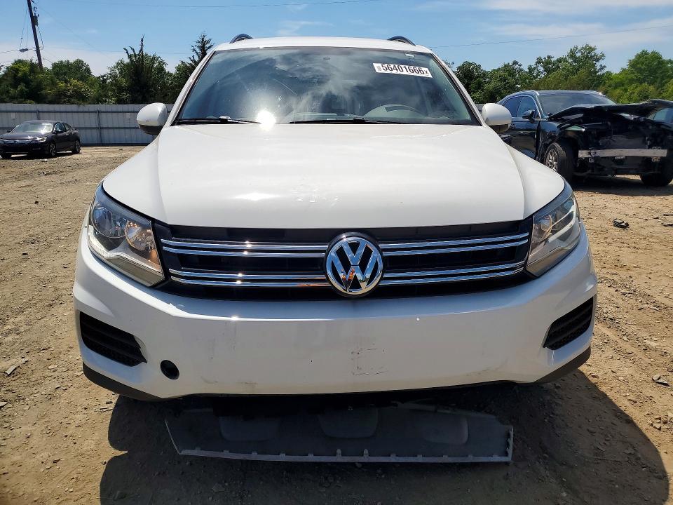 2018 Volkswagen Tiguan VIN WVGBV7AX2JK001148 COPART salvage auction — FRONT END, In - Certificate Of Title, sold $4,600 on 2026-07-29 (photo 5)
