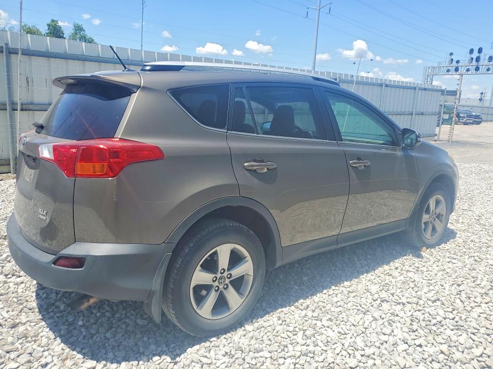 2015 Toyota Rav 4 VIN 2T3RFREV2FW243229 COPART salvage auction — MINOR DENT/SCRATCHES, Oh - Cert Of Title-Repossession, sold $4,800 on 2026-07-09 (photo 3)