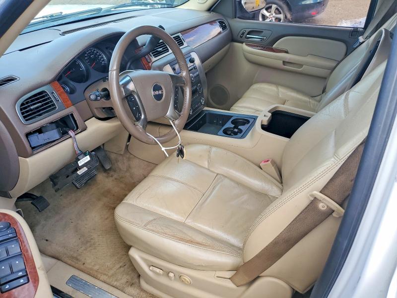 2007 Gmc Yukon VIN 1GKFK13077R300828 COPART salvage auction — REAR END, Il - Salvage Certificate, sold $600 on 2026-07-31 (photo 7)