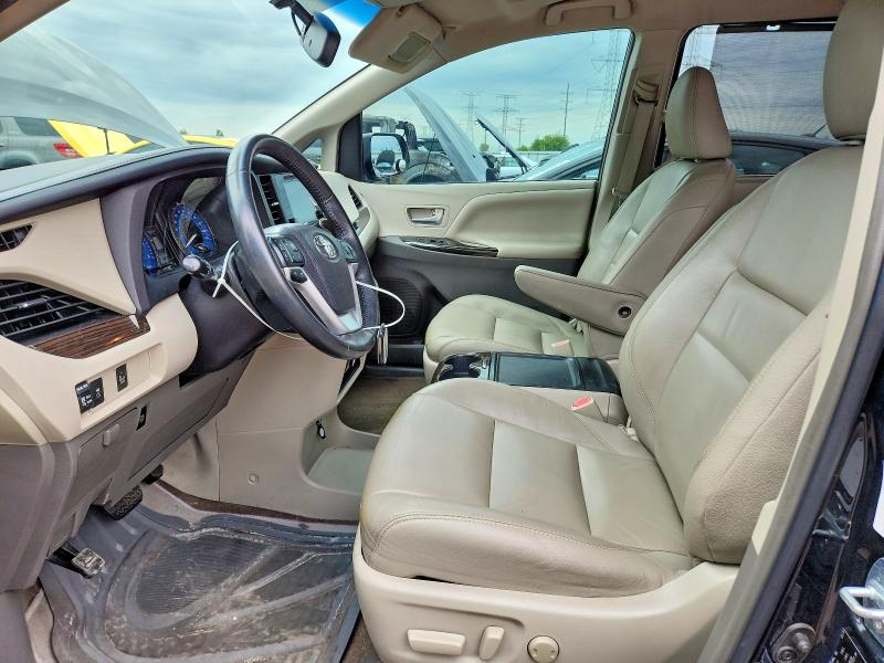 2017 Toyota Sienna VIN 5TDYZ3DC2HS822984 COPART salvage auction — FRONT END, Il - Salvage Certificate, sold $8,400 on 2026-07-21 (photo 7)