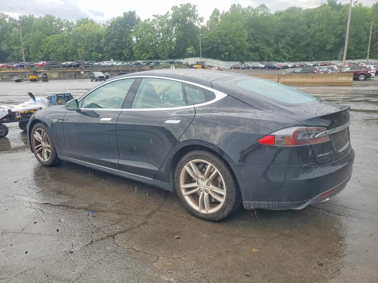2014 Tesla Model S VIN 5YJSA1S12EFP41471 COPART salvage auction — Minor Dent/Scratches, NJ - CERTIFICATE OF TITLE (P), sold $3,300 on 2026-07-03 (photo 2)