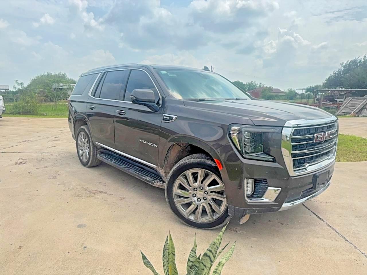 2021 GMC Yukon VIN 1GKS1BKD6MR441493 COPART salvage auction — Minor Dent/Scratches, TX - CERTIFICATE OF TITLE (P), sold $19,500 on 2026-07-09 (photo 1)