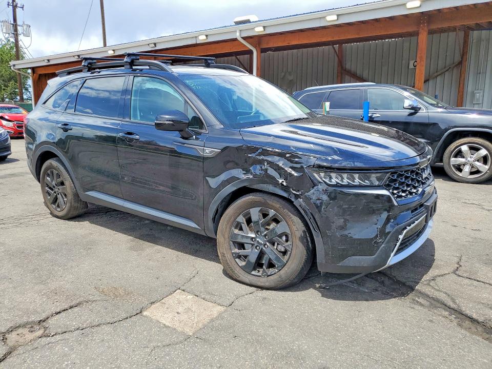 2023 Kia Sorento VIN 5XYRLDLC0PG228550 COPART salvage auction — FRONT END, CO - SALVAGE TITLE (P), sold $8,200 on 2026-07-28 (photo 4)
