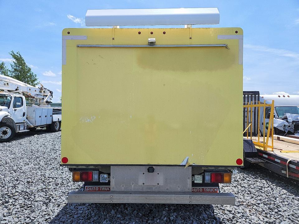 2016 Isuzu Npr VIN 54DC4W1B4GS814117 COPART salvage auction — MINOR DENT/SCRATCHES, MI - DEALER ONLY CLEAN TITLE (P), sold $3,450 on 2026-07-08 (photo 6)