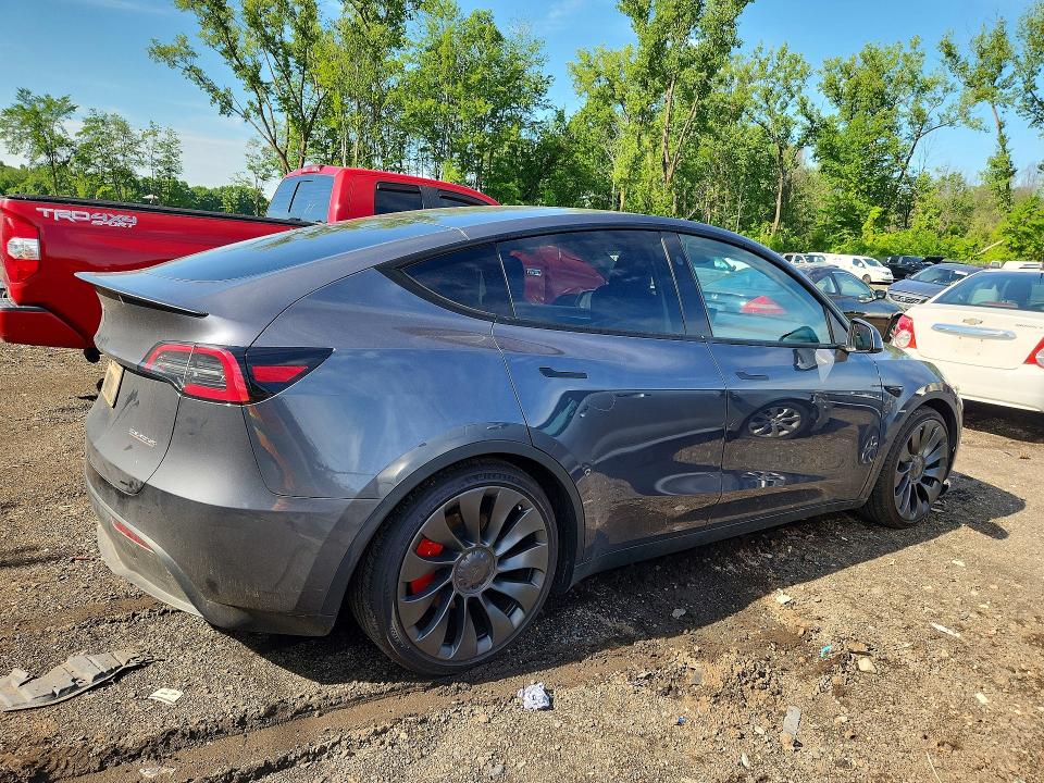 2023 Tesla Model y VIN 7SAYGDEF8PF948468 COPART salvage auction — FRONT END, CT - CERT OF TITLE-SALVAGE, sold $8,700 on 2026-07-24 (photo 3)