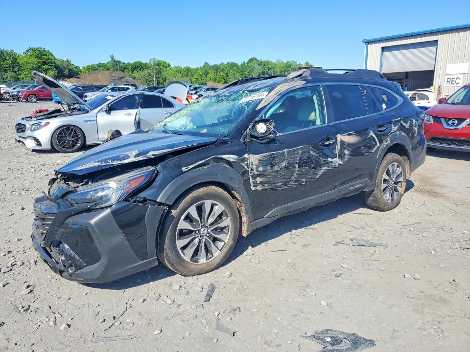2025 Subaru Outback VIN 4S4BTANC3S3198823 COPART salvage auction — ROLLOVER, Pa - Certificate Of Salvage, sold $1,100 on 2026-07-29 (photo 1)