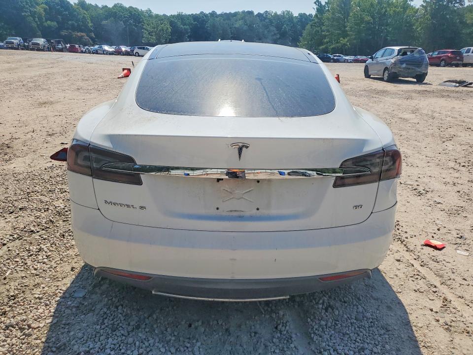 2013 Tesla VIN 5YJSA1AC0DFP10947 COPART salvage auction — SIDE, Mt - Dealer Only Clean Title, sold $825 on 2026-07-31 (photo 6)