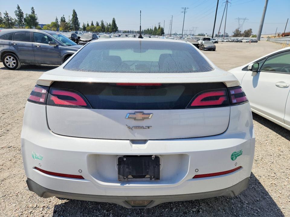 2014 Chevrolet VIN 1G1RE6E44EU137992 COPART salvage auction — NORMAL WEAR, Ca - Dis/Dlr/Exp Only Clean Title, sold $1,850 on 2026-07-09 (photo 6)