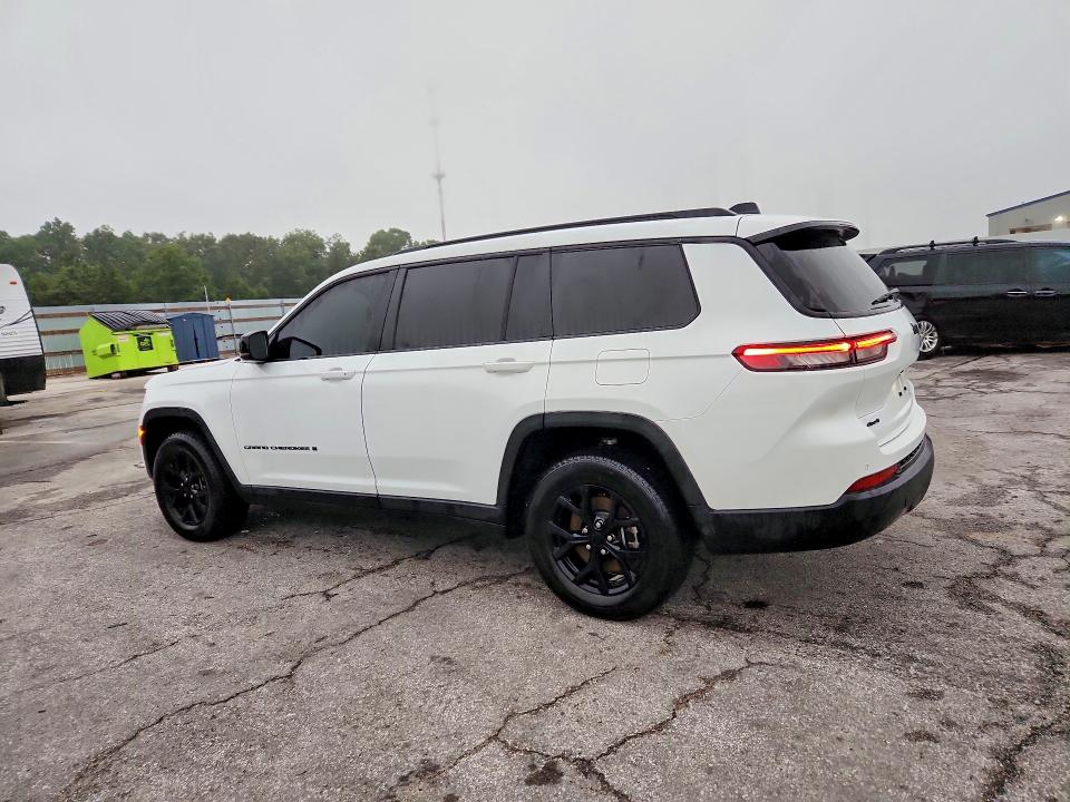 2025 Jeep VIN 1C4RJKAG0S8744861 COPART salvage auction — HAIL, MO - SALVAGE CERTIFICATE OF TITLE, sold $17,950 on 2026-08-09 (photo 2)
