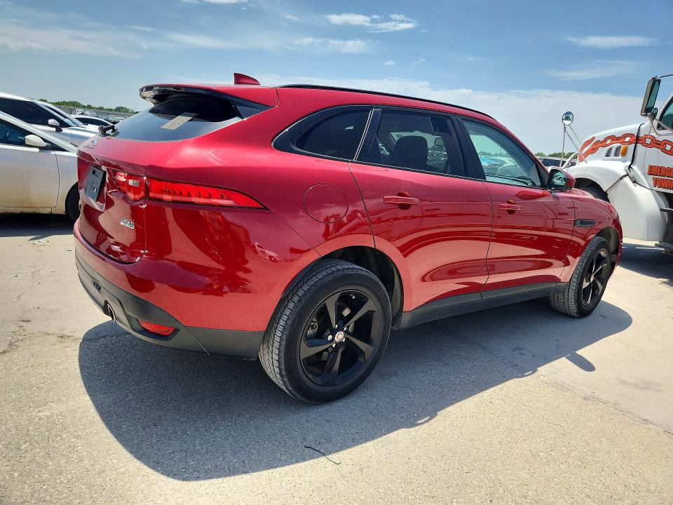 2017 Jaguar F-pace VIN SADCJ2BV7HA886911 COPART salvage auction — MINOR DENT/SCRATCHES, MT - CERTIFICATE OF TITLE, sold $2,200 on 2026-07-27 (photo 3)