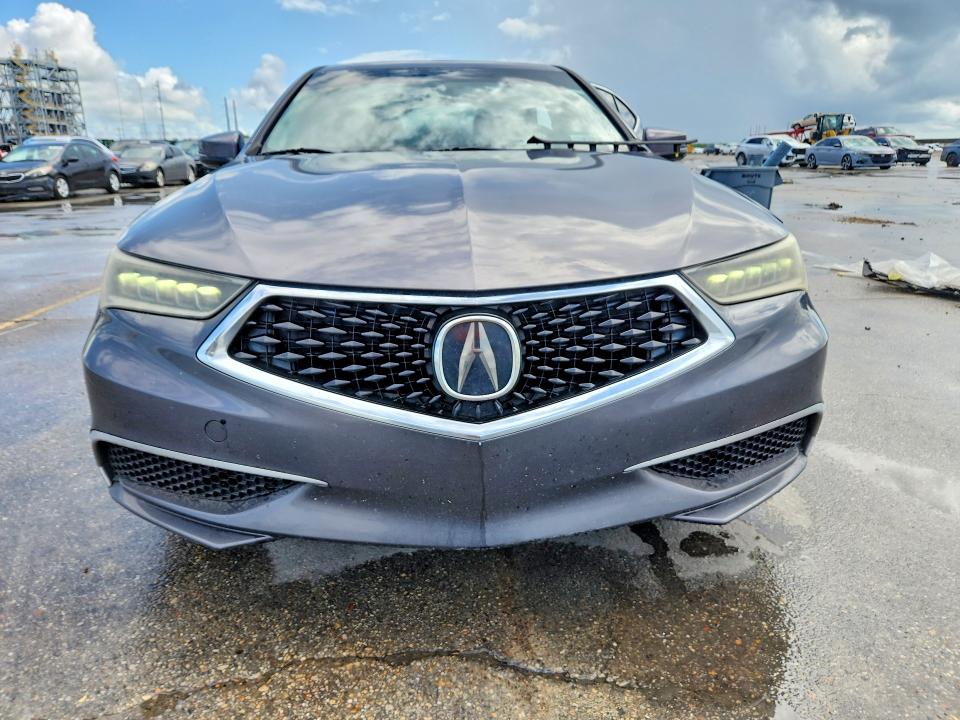 2019 Acura Tlx VIN 19UUB1F31KA004205 COPART salvage auction — WATER/FLOOD, La - Cert Of Title-Salvage Flood, sold $2,400 on 2026-07-22 (photo 5)