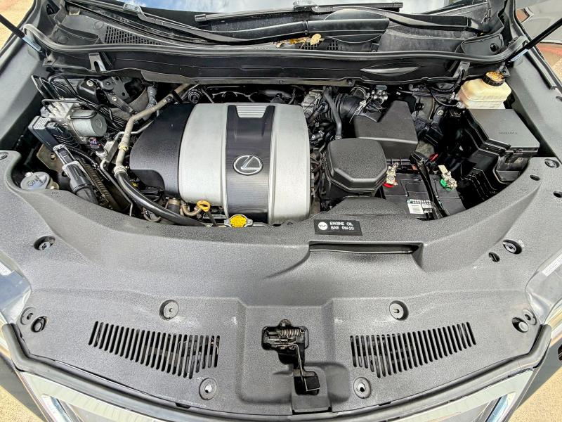 2016 Lexus VIN 2T2ZZMCA9GC033230 COPART salvage auction — MINOR DENT/SCRATCHES, Tx - Certificate Of Title (P), sold $16,400 on 2026-07-09 (photo 7)