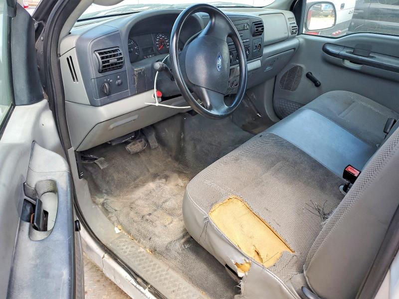 2005 Ford F-350 VIN 1FTWF31505ED06811 COPART salvage auction — MINOR DENT/SCRATCHES, VA - CERTIFICATE OF TITLE, sold $1,250 on 2026-07-02 (photo 8)