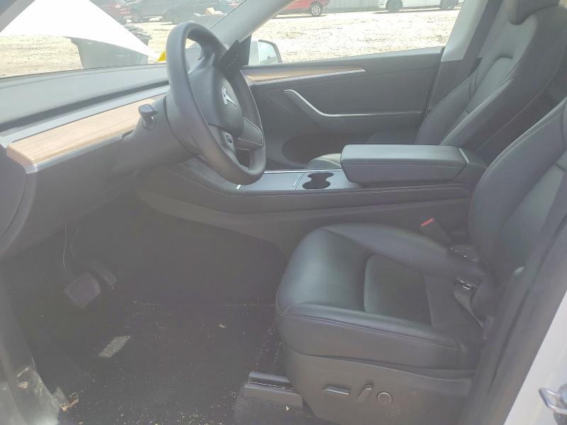 2024 Tesla Model y VIN 7SAYGDEE4RA216278 COPART salvage auction — SIDE, Salvage Title, sold $7,700 on 2026-07-28 (photo 7)