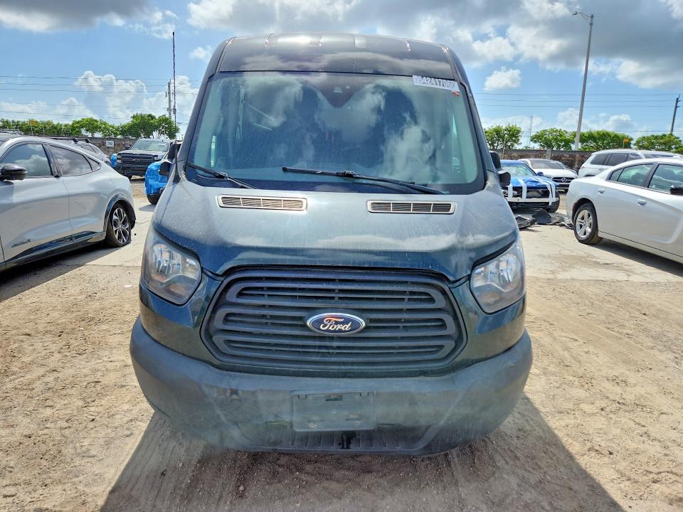 2019 Ford Transit VIN 1FTBW2CV4KKA13612 COPART salvage auction — MINOR DENT/SCRATCHES, Fl - Certificate Of Title, sold $750 on 2026-07-07 (photo 5)