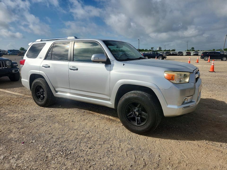 2010 Toyota 4runner VIN JTEBU5JR1A5005246 COPART salvage auction — SIDE, Tx - Salvage Vehicle Title, sold $6,100 on 2026-07-29 (photo 4)