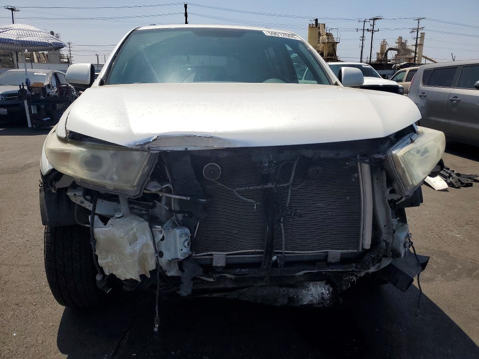2012 Toyota Highlander VIN 5TDBK3EH3CS126941 COPART salvage auction — FRONT END, Ca - Salvage Certificate, sold $1,900 on 2026-07-13 (photo 5)