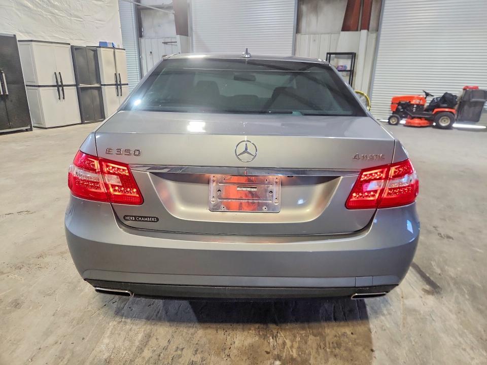 2010 Mercedes-benz E-class VIN WDDHF8HB1AA065527 COPART salvage auction — FRONT END, Nh - Cert Of Title-Rebuilt Vehicle, sold $950 on 2026-07-08 (photo 6)