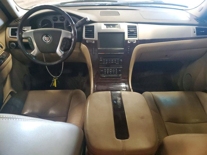 2011 Cadillac Escalade ext VIN 3GYT4MEFXBG306721 COPART salvage auction — FRONT END, Mi - Certificate Of Title, sold $1,700 on 2026-07-06 (photo 8)