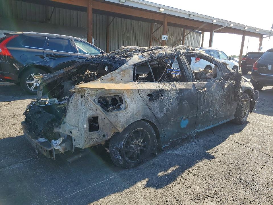 2017 Toyota Prius prime VIN JTDKARFP8H3039704 COPART salvage auction — BURN, CO - BILL OF SALE-PARTS ONLY, sold $250 on 2026-07-09 (photo 3)