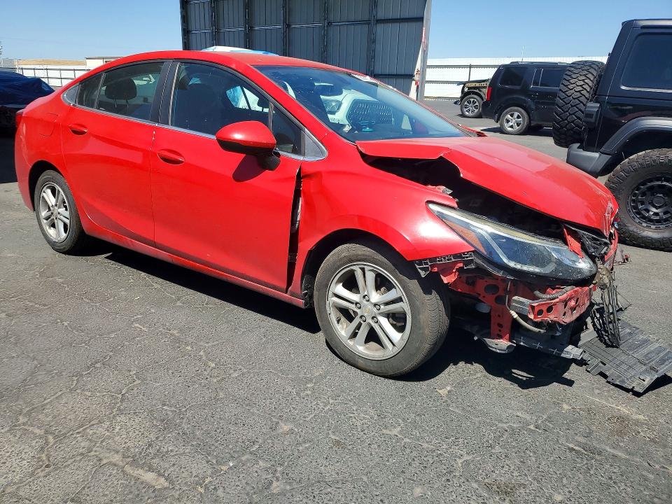 2017 Chevrolet Cruze VIN 1G1BE5SM4H7201287 COPART salvage auction — FRONT END, Ca - Salvage Certificate, sold $675 on 2026-07-02 (photo 4)