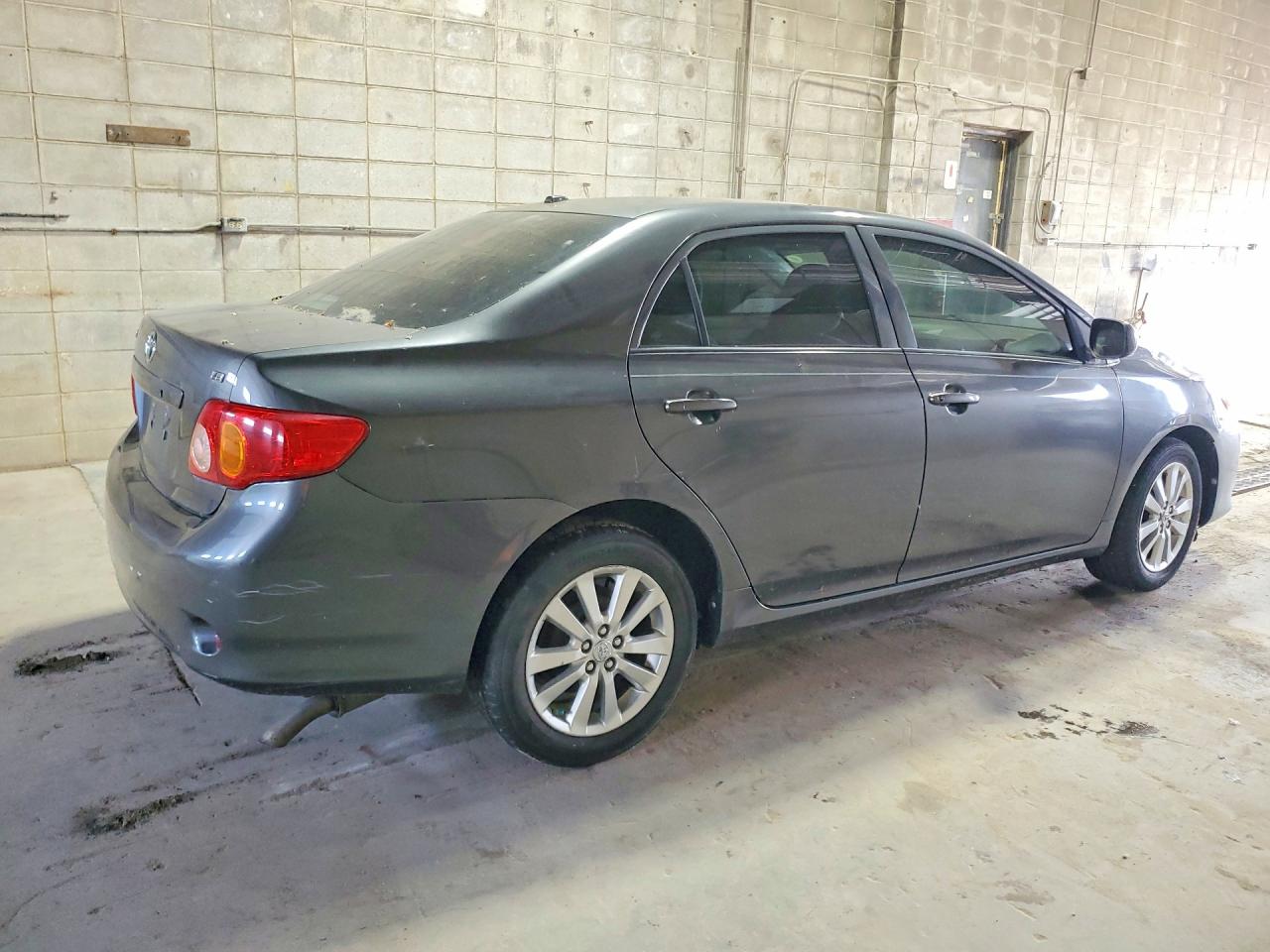 2009 Toyota Corolla VIN 2T1BU40E29C018972 COPART salvage auction — Side, TN - NON PUBLIC CLEAN TITLE, sold $875 on 2026-07-07 (photo 3)