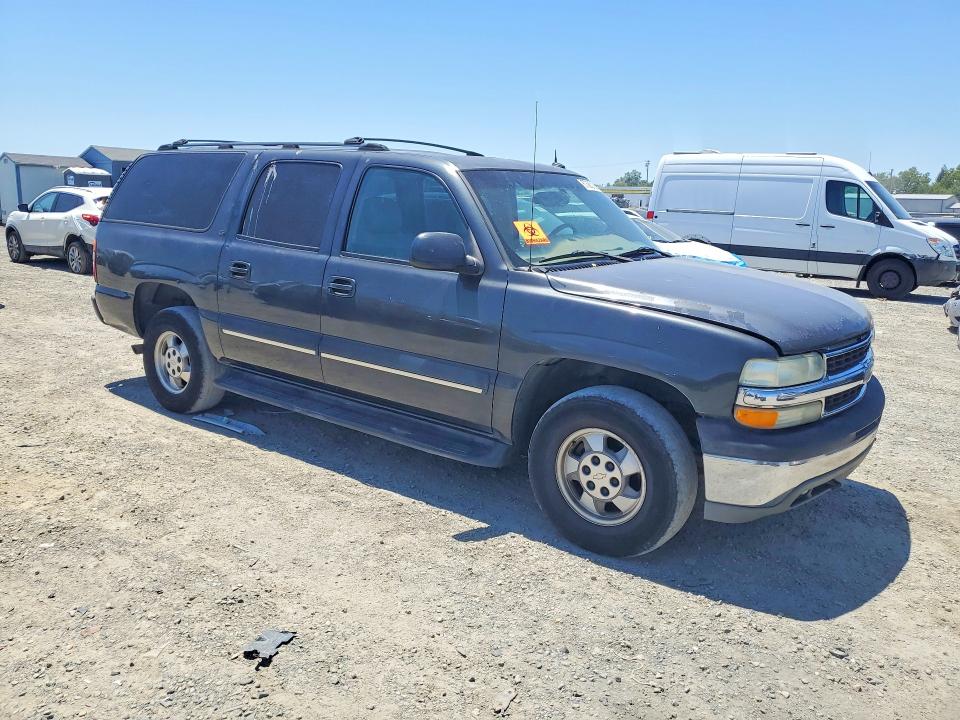 2003 Chevrolet Suburban VIN 3GNFK16T53G223864 COPART salvage auction — MINOR DENT/SCRATCHES, Ca - Dis/Dlr/Exp Only Clean Title, sold $250 on 2026-07-09 (photo 4)