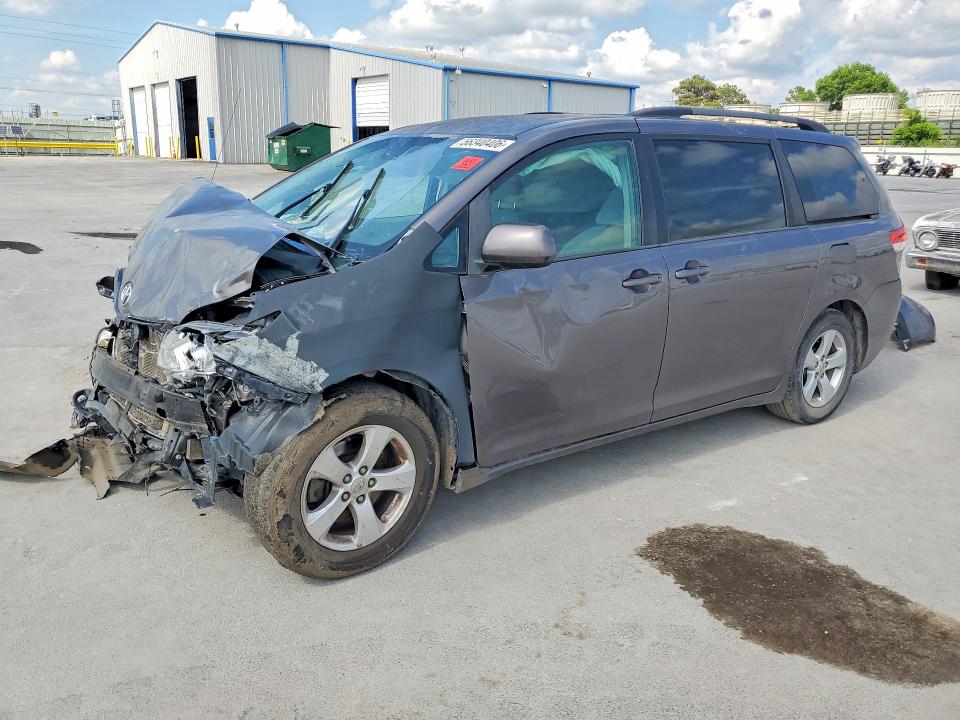 2014 Toyota Sienna VIN 5TDKK3DC5ES453107 COPART salvage auction — FRONT END, Ok - Cert Of Title-Salvage, sold $900 on 2026-07-22 (photo 1)