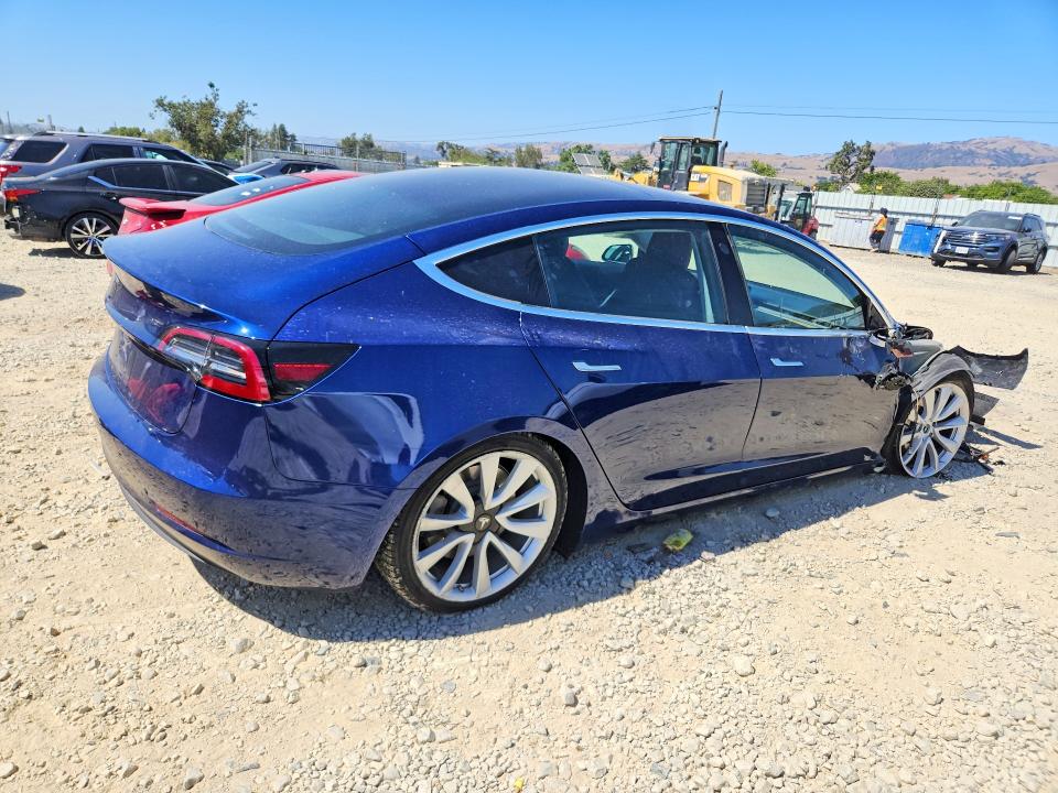 2017 Tesla Model 3 VIN 5YJ3E1EA2HF001976 COPART salvage auction — FRONT END, CA - SALVAGE CERTIFICATE, sold $4,100 on 2026-07-14 (photo 3)