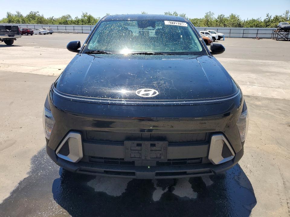 2025 Hyundai Kona VIN KM8HA3ABXSU196280 COPART salvage auction — MINOR DENT/SCRATCHES, CA - CERTIFICATE OF TITLE, sold $7,700 on 2026-07-21 (photo 5)