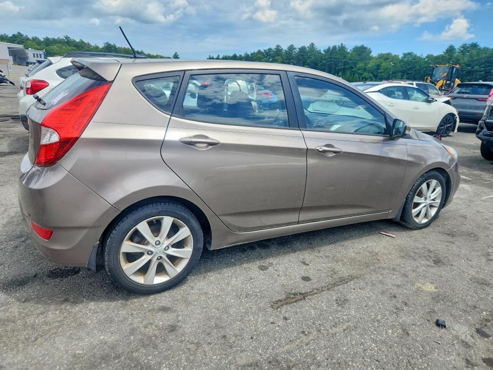 2013 Hyundai Accent VIN KMHCU5AE1DU104077 COPART salvage auction — FRONT END, Ri - Certificate Of Title, sold $875 on 2026-07-07 (photo 3)