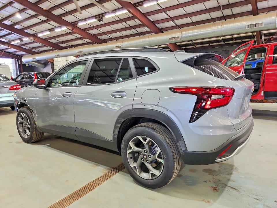 2026 Chevrolet Trax VIN KL77LHEP8TC137908 COPART salvage auction — FRONT END, PA - CERT OF TITLE, sold $11,900 on 2026-07-08 (photo 2)